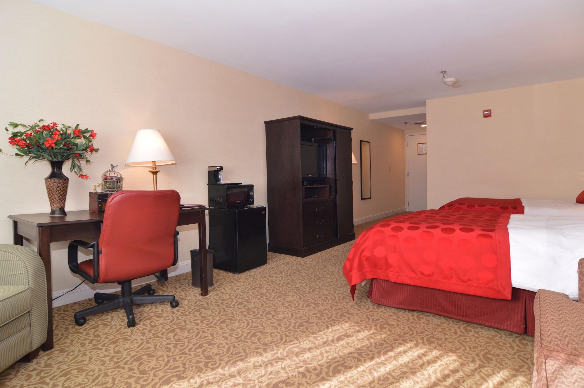 Ramada By Wyndham Seekonk Providence Area Exterior photo