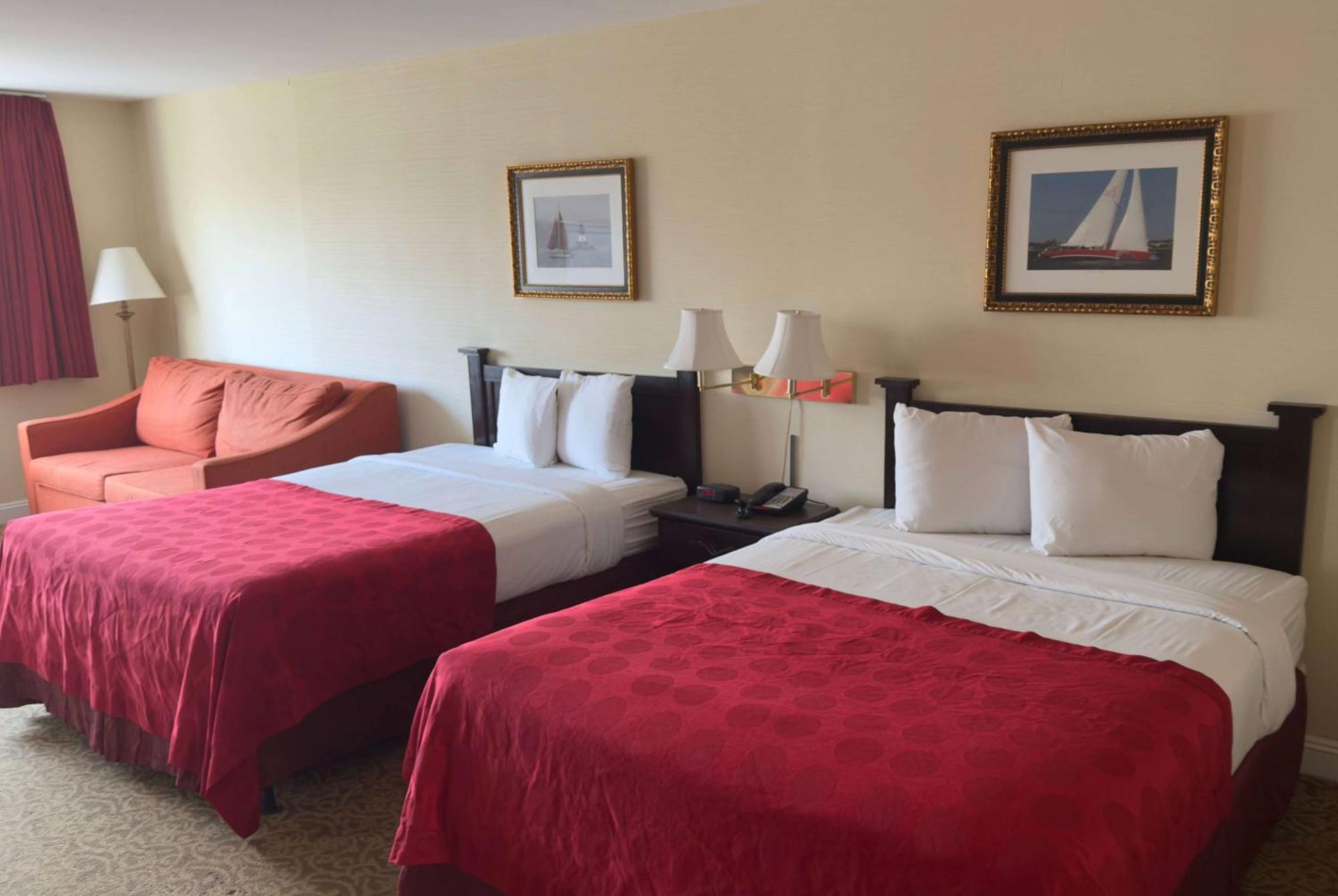 Ramada By Wyndham Seekonk Providence Area Exterior photo
